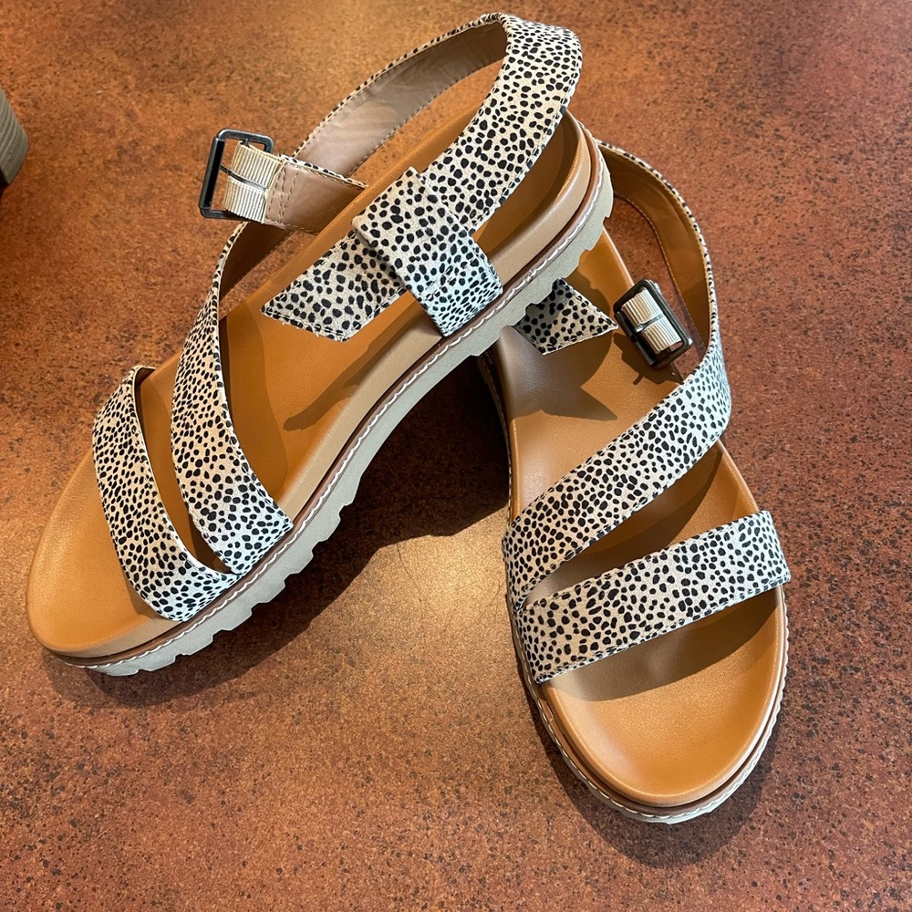 Size 11 Brand New Sandals!